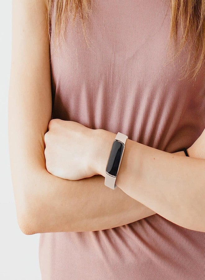 عبوة من 3 أساور سيليكون بديلة لساعة Fitbit Inspire 3، مناسبة للرجال والنساء، أساور رياضية ناعمة قابلة للتعديل ومقاومة للماء، متوافقة مع جهاز تتبع اللياقة البدنية Fitbit Inspire 3 (غير متوافقة مع Inspire HR/Inspire1). - Image 5